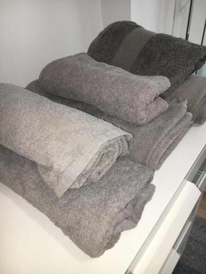 Precioso Apartamento Nuevo En El Centro De A Coruna! Exteriör bild